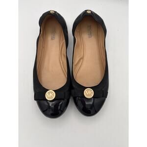 Women’s Michael Kors Size 8 Black Patent Leather Ballet Flats w/ Bow Detail